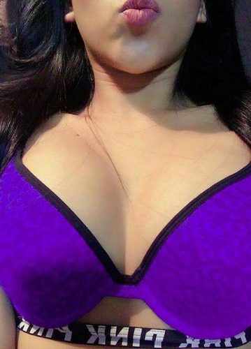 Şişlinin Merkezinden Alımlı Güzel Kadın Escort Melda