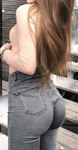 Taksim Mankenlere Taş Çıkaran Ucuz Escort Mine
